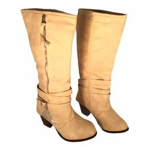 Twisted Lisa Knee High 9 Creme Heeled Boot Straps